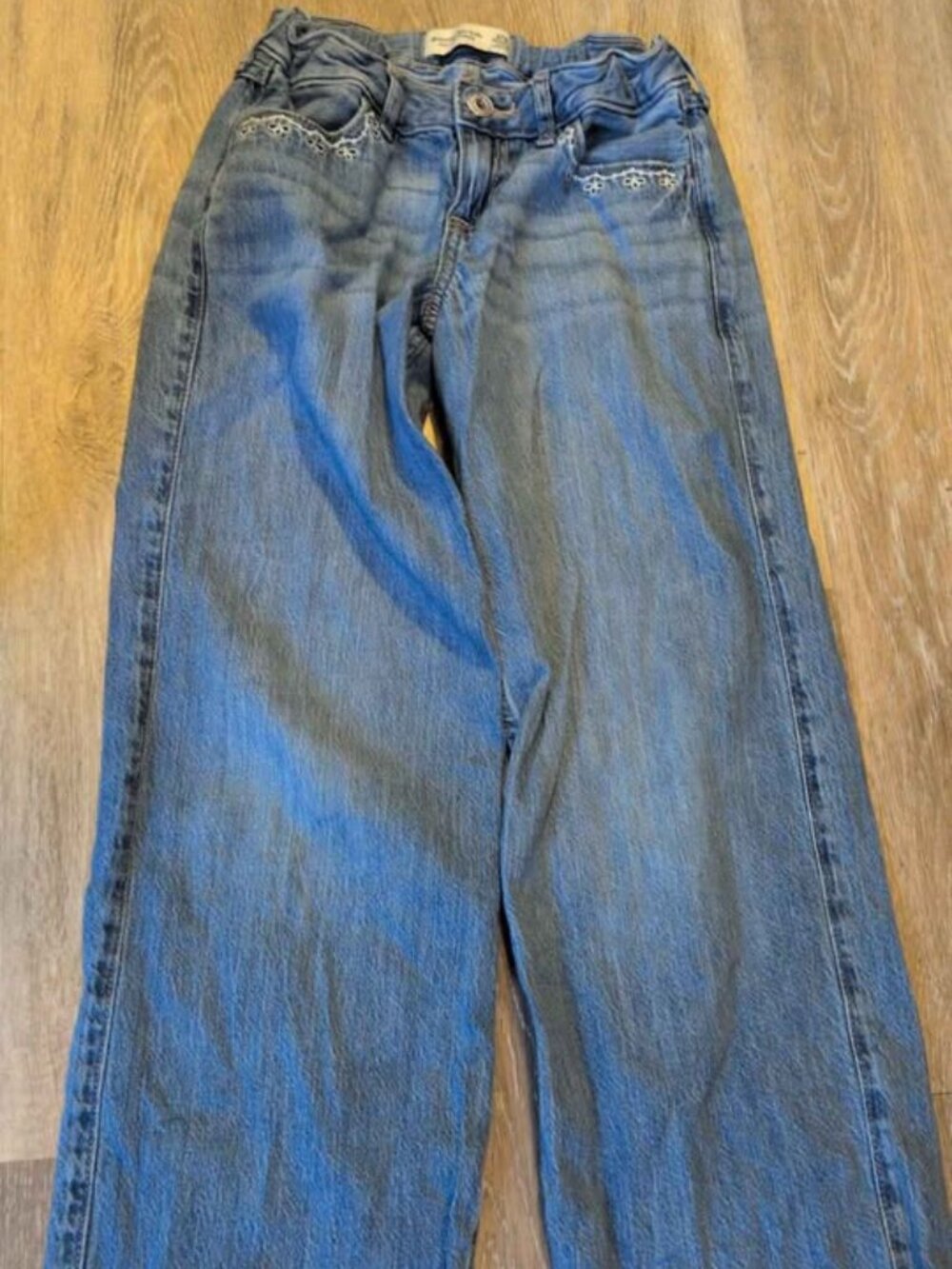 Abercrombie Kids Low Rise Baggy Jeans Size 9/10